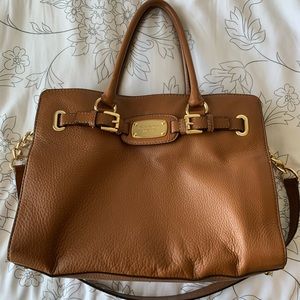 Michael Kors tan large hand bag